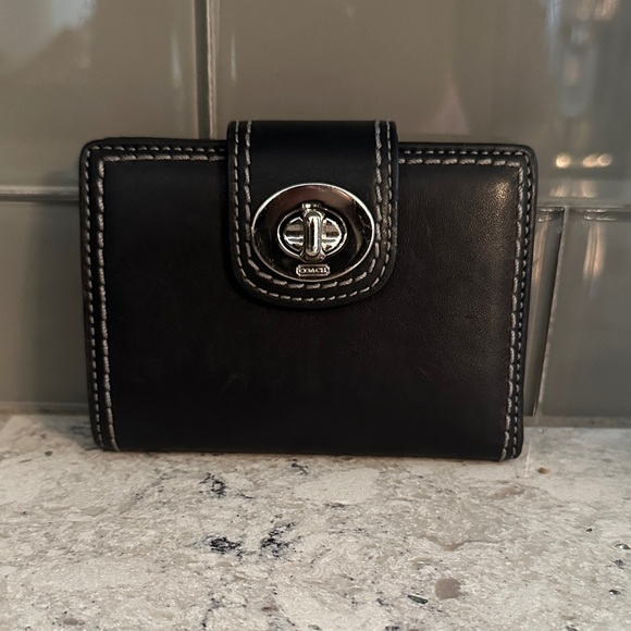 Coach Black Leather Wallet with Silver Clasp - Picture 1 of 8
